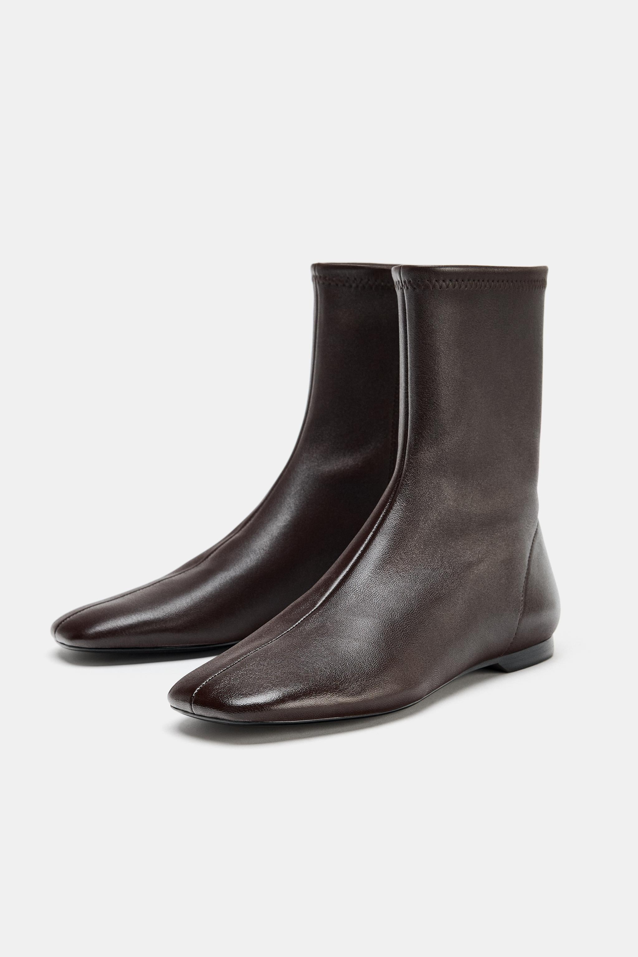 BOTTINES PLATES EN CUIR LIMITED EDITION